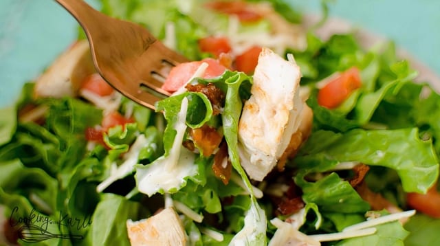 Crispy Chicken Blt Salad.