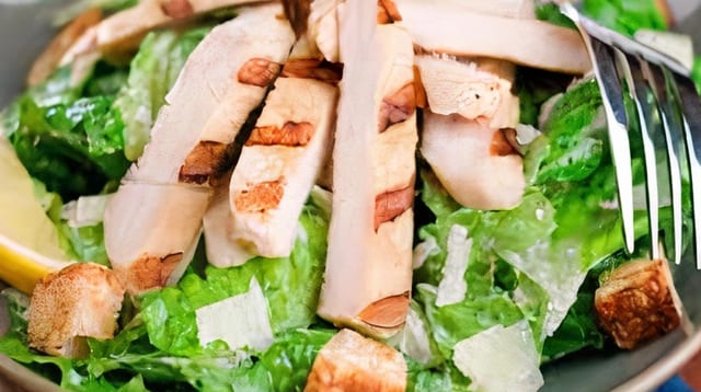 Grilled Chicken Tossed Salad.