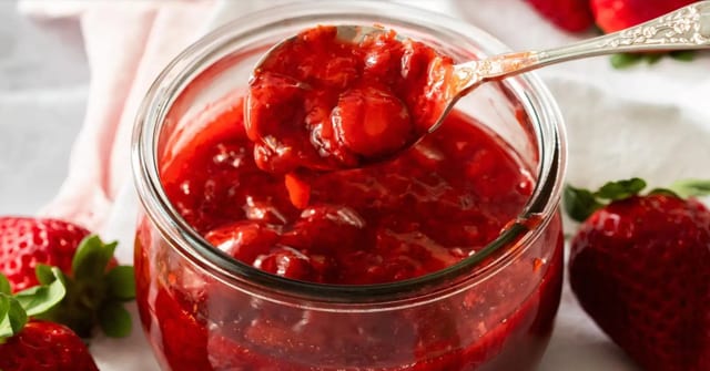 Strawberry Topping Pint.